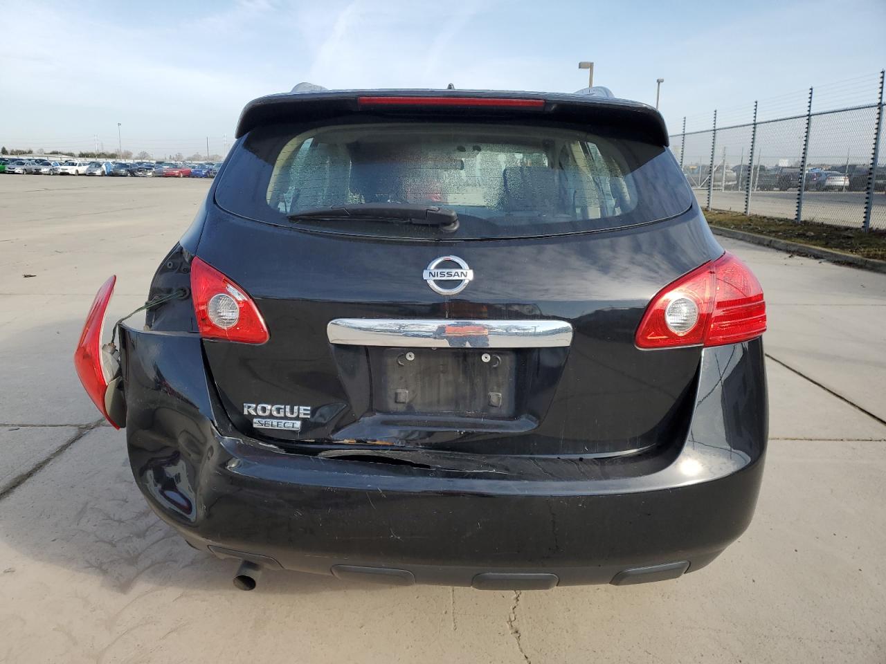 2015 Nissan Rogue - Image 6