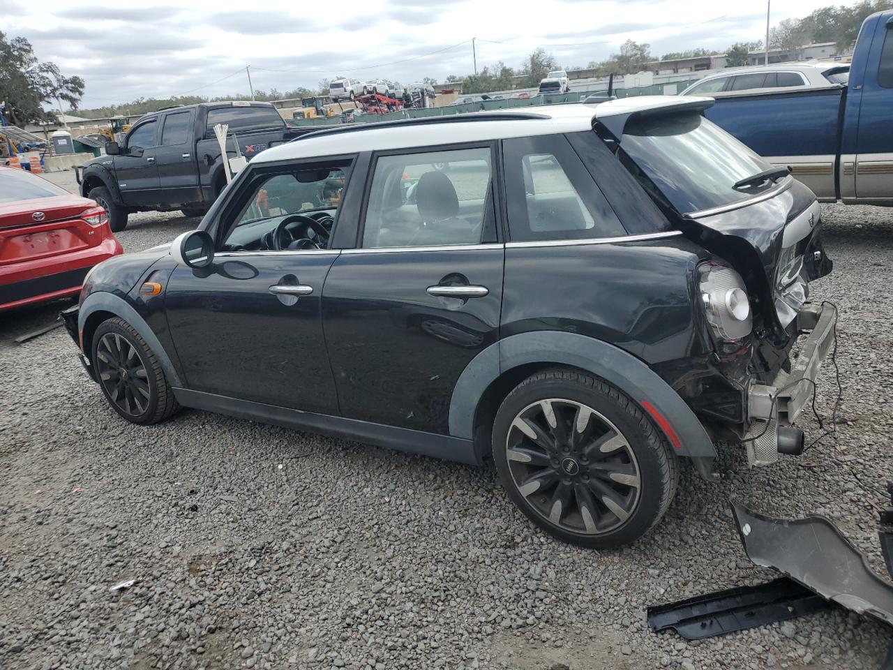 2015 MINI Cooper - Image 2