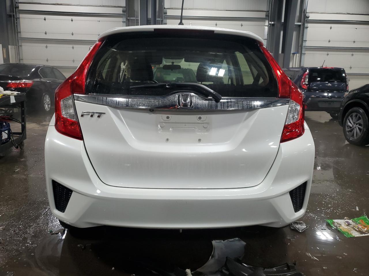 2016 Honda Fit - Image 6