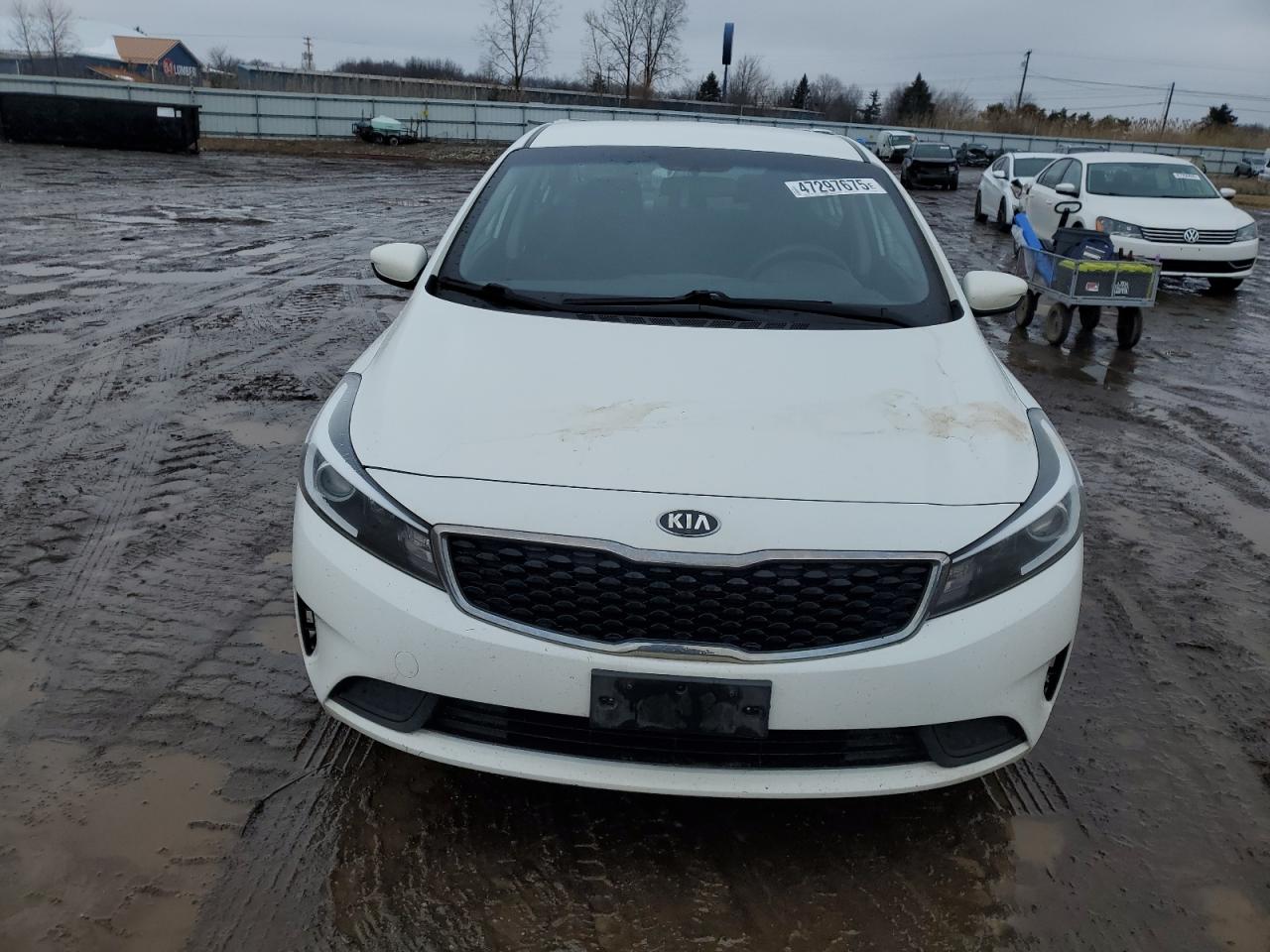 2017 Kia Forte - Image 5