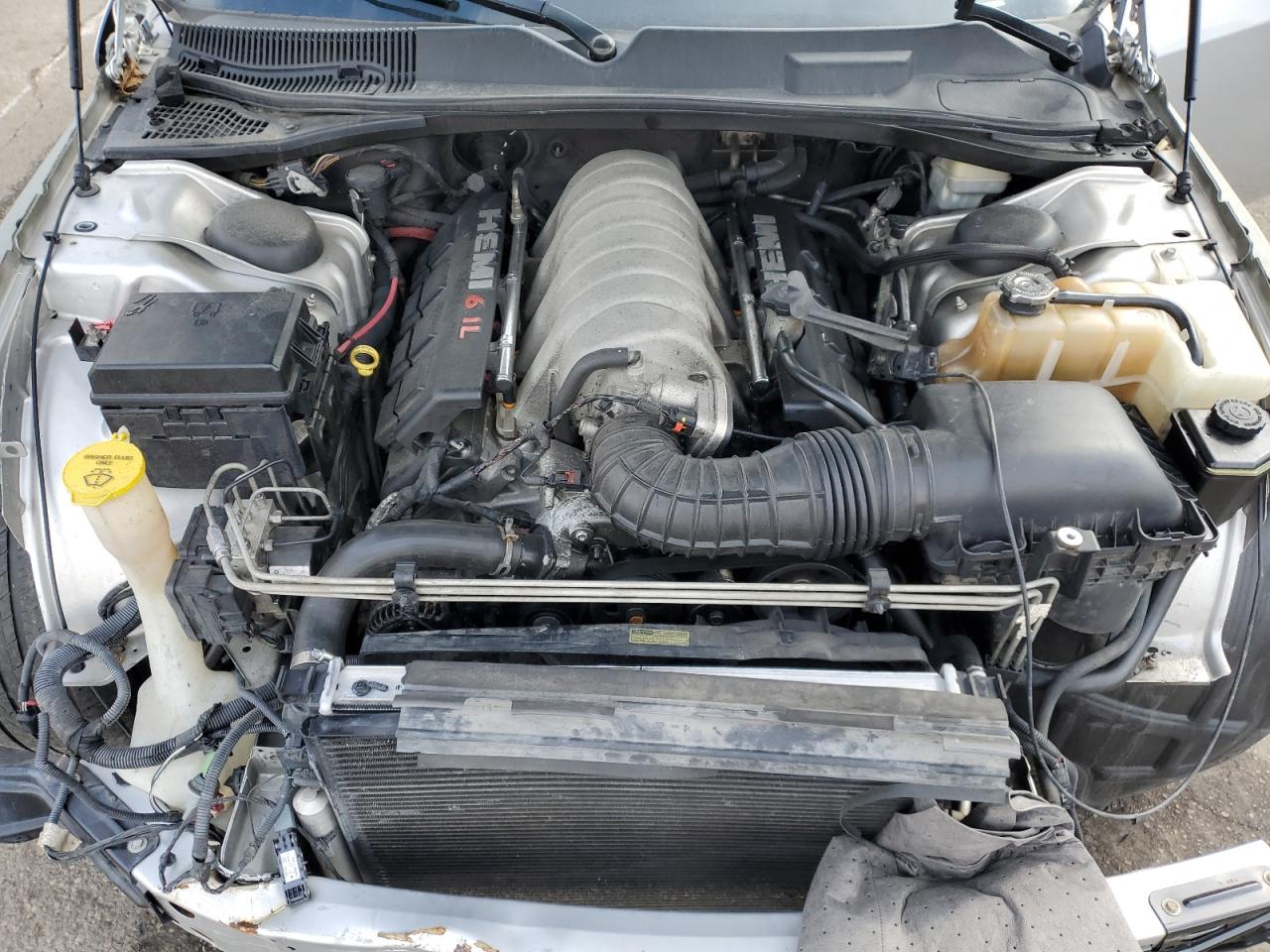 2009 Dodge Challenger - Image 12