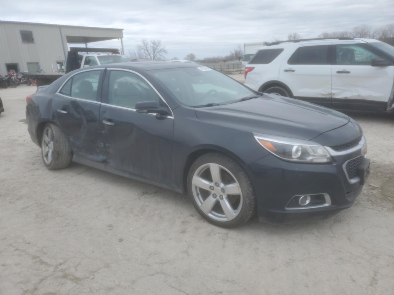 2014 Chevrolet Malibu - Image 4