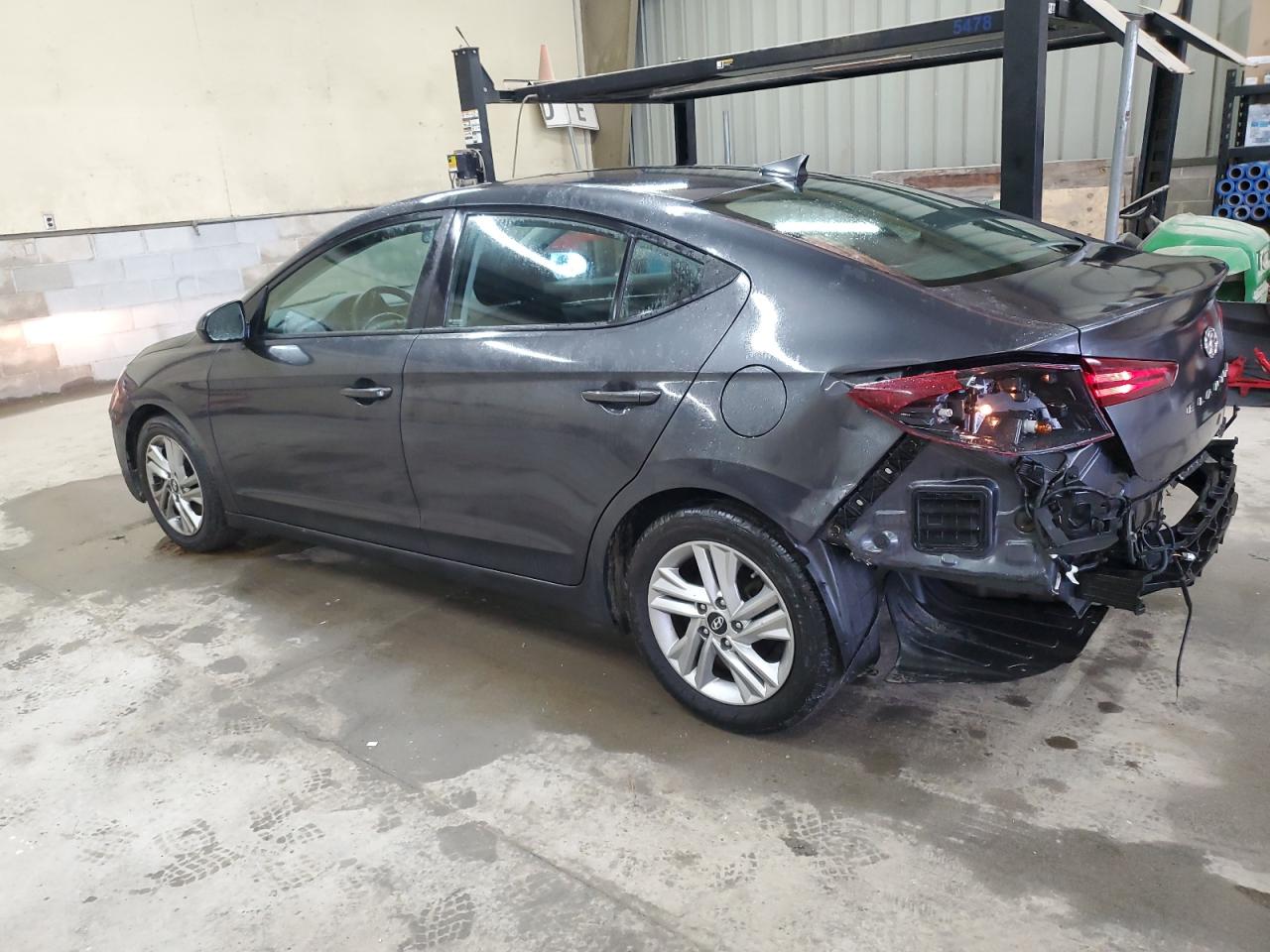 2020 Hyundai Elantra - Image 2