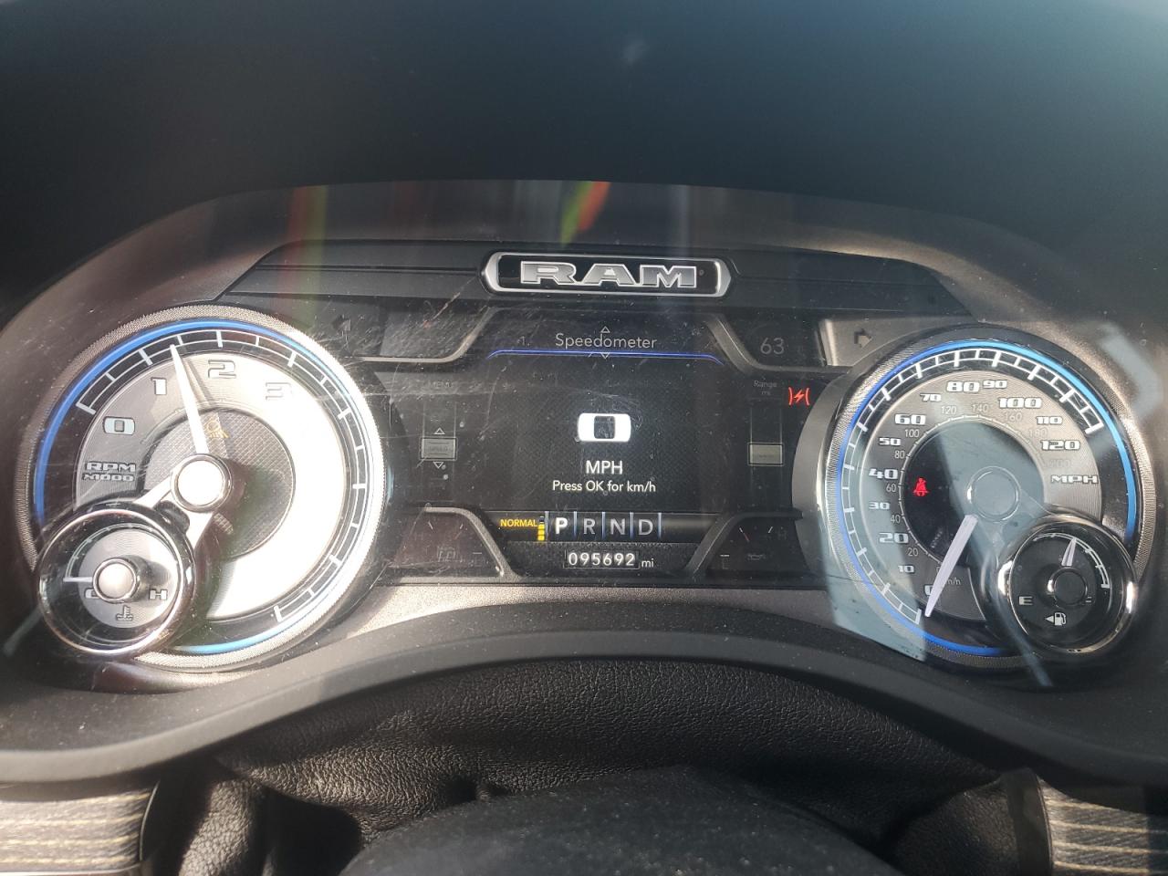 2019 RAM 1500 - Image 9