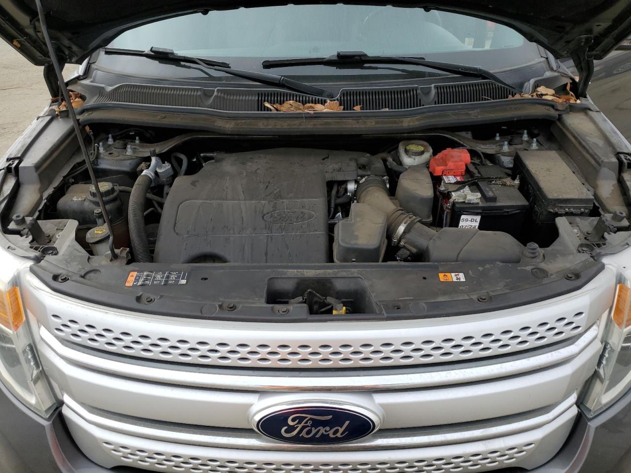 2015 Ford Explorer - Image 12