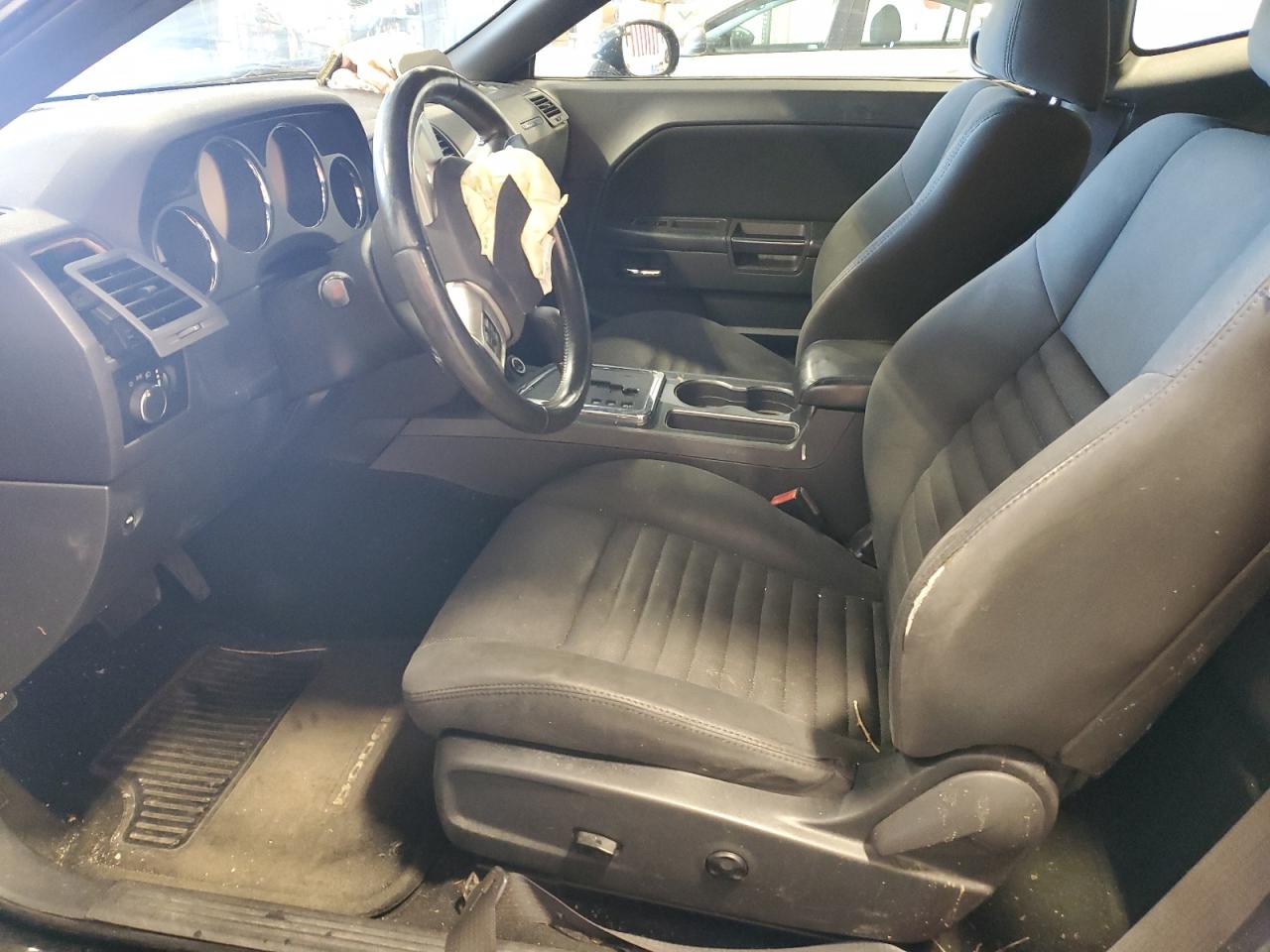 2013 Dodge Challenger - Image 7