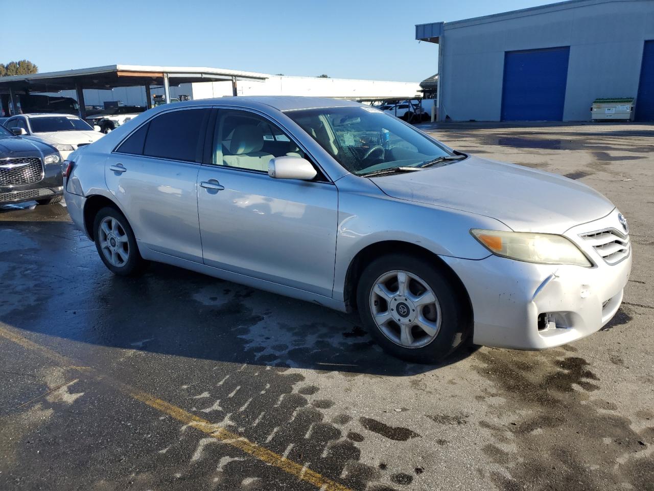 2010 Toyota Camry - Image 4