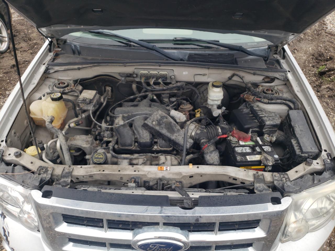 2008 Ford Escape - Image 11