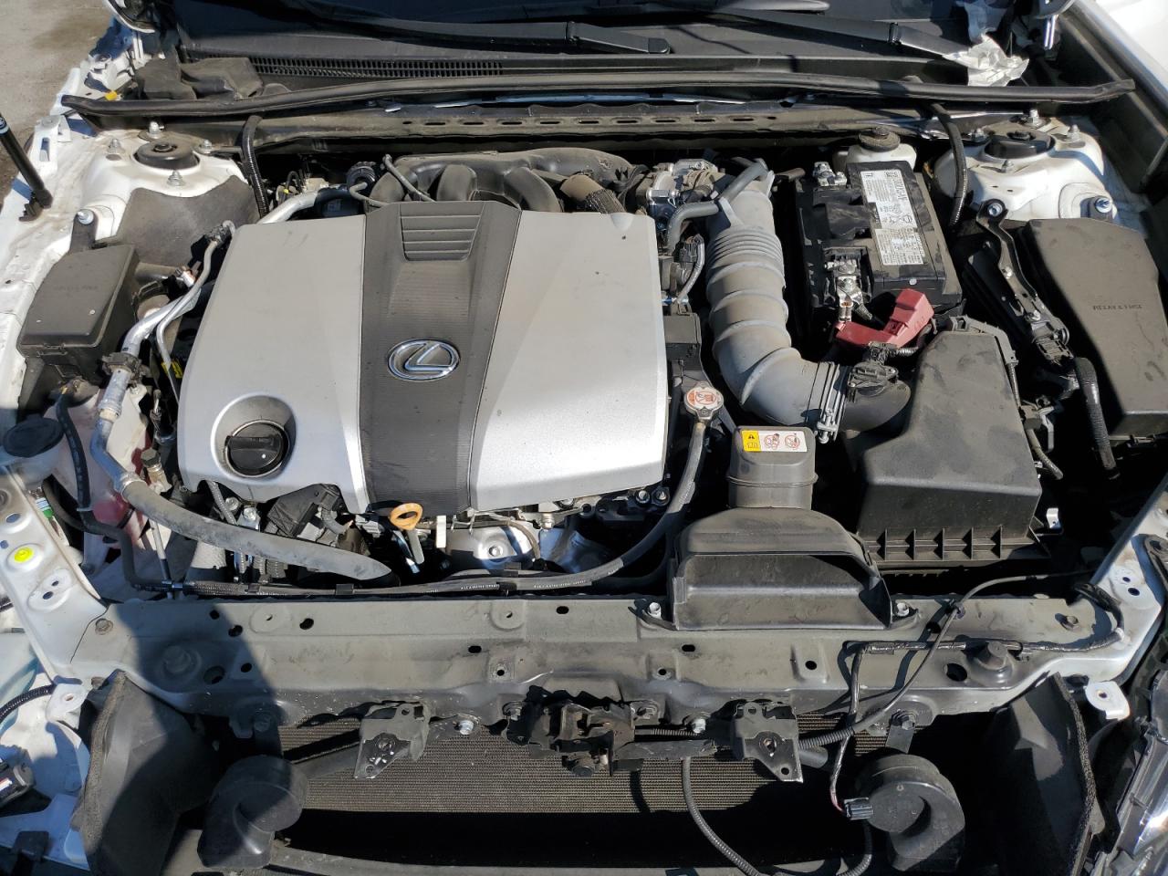 2023 Lexus ES - Image 11