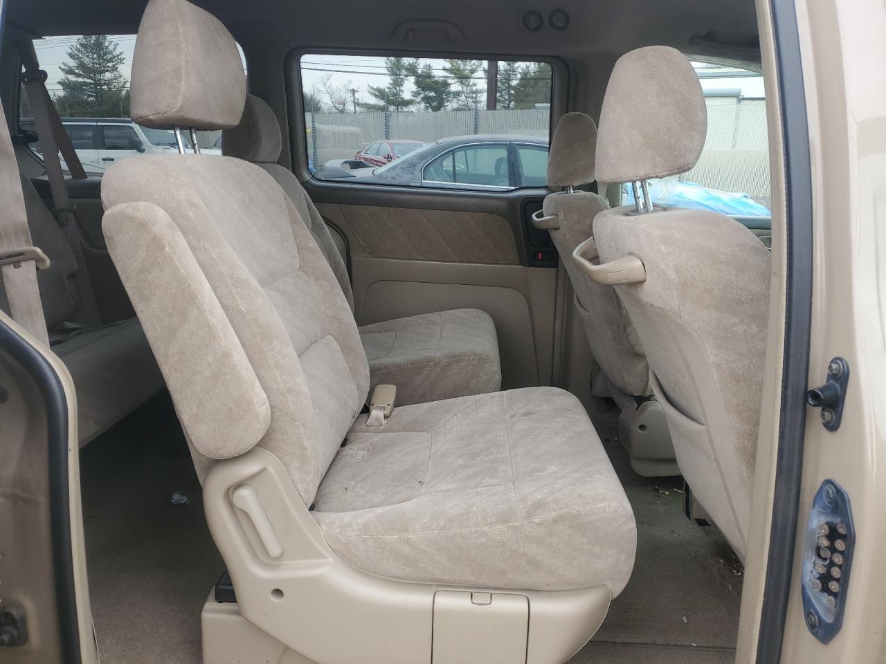 2002 Honda Odyssey - Image 12