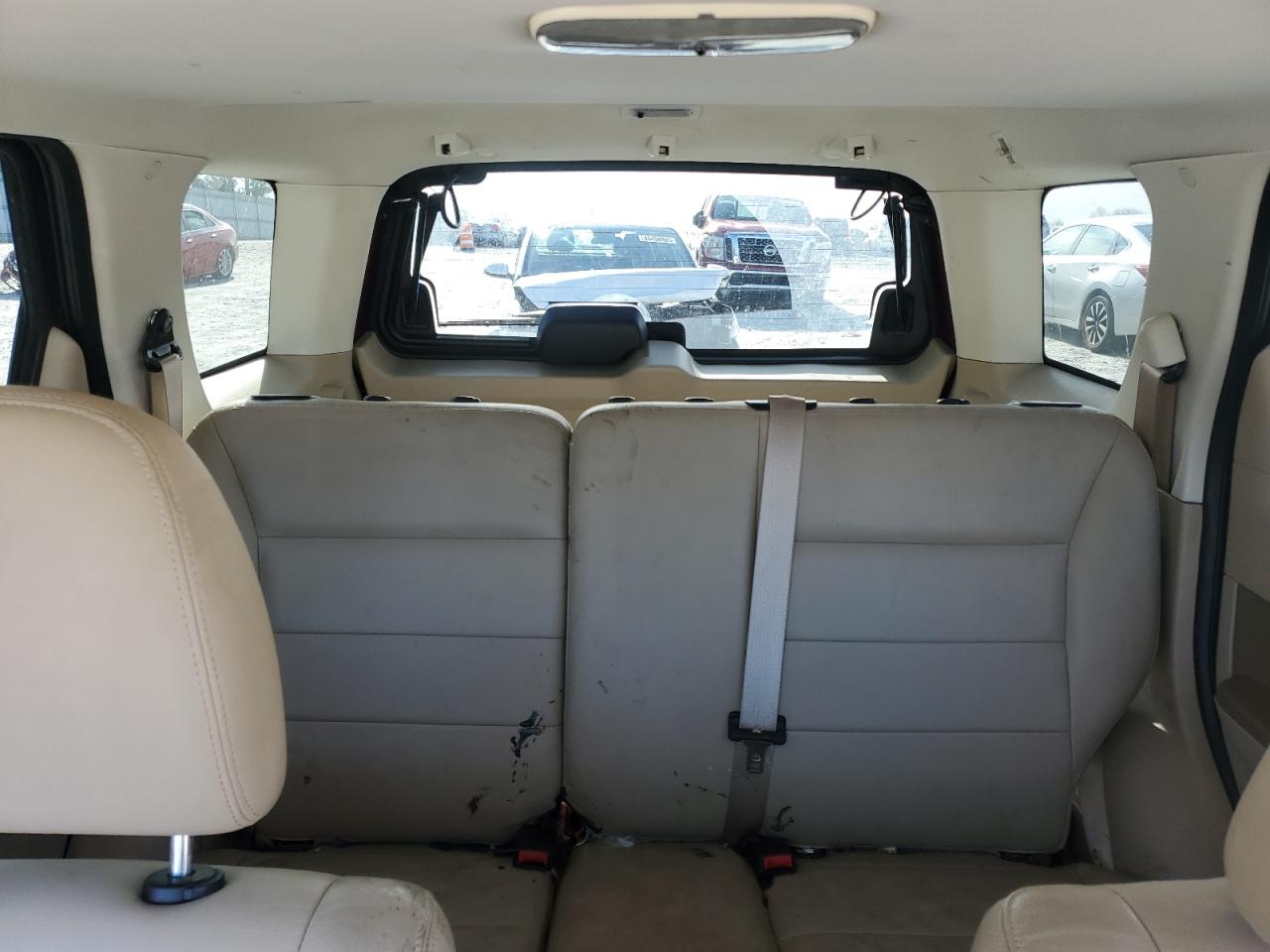 2009 Ford Escape - Image 10