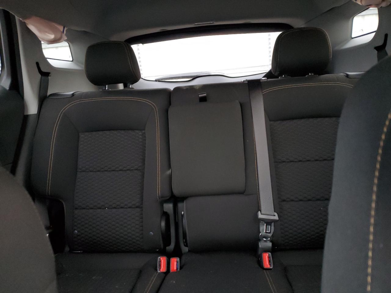 2021 GMC Terrain - Image 10