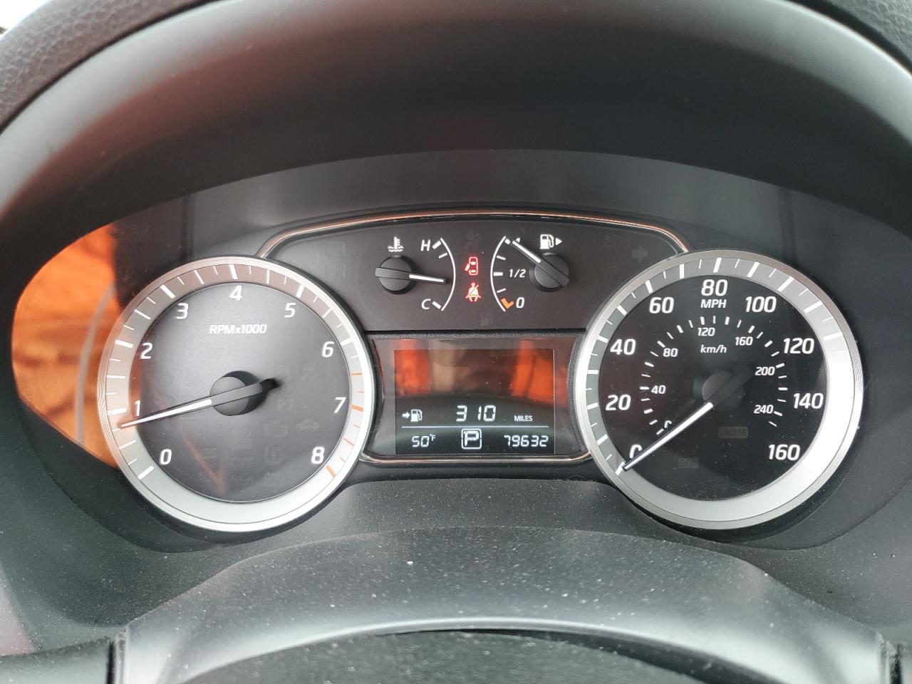 2015 Nissan Sentra - Image 9