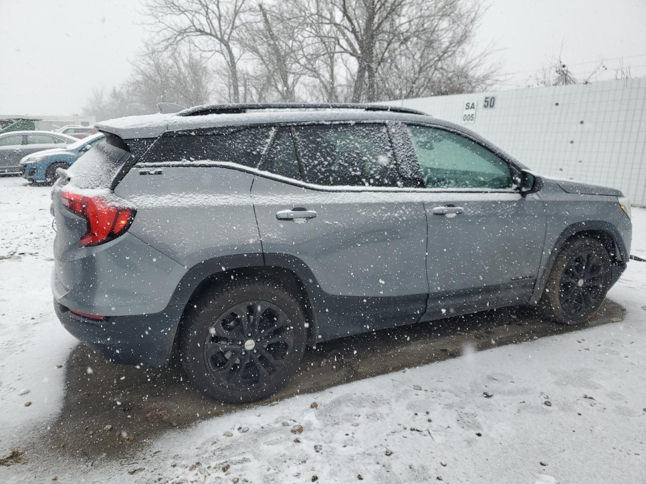 2019 GMC Terrain - Image 3