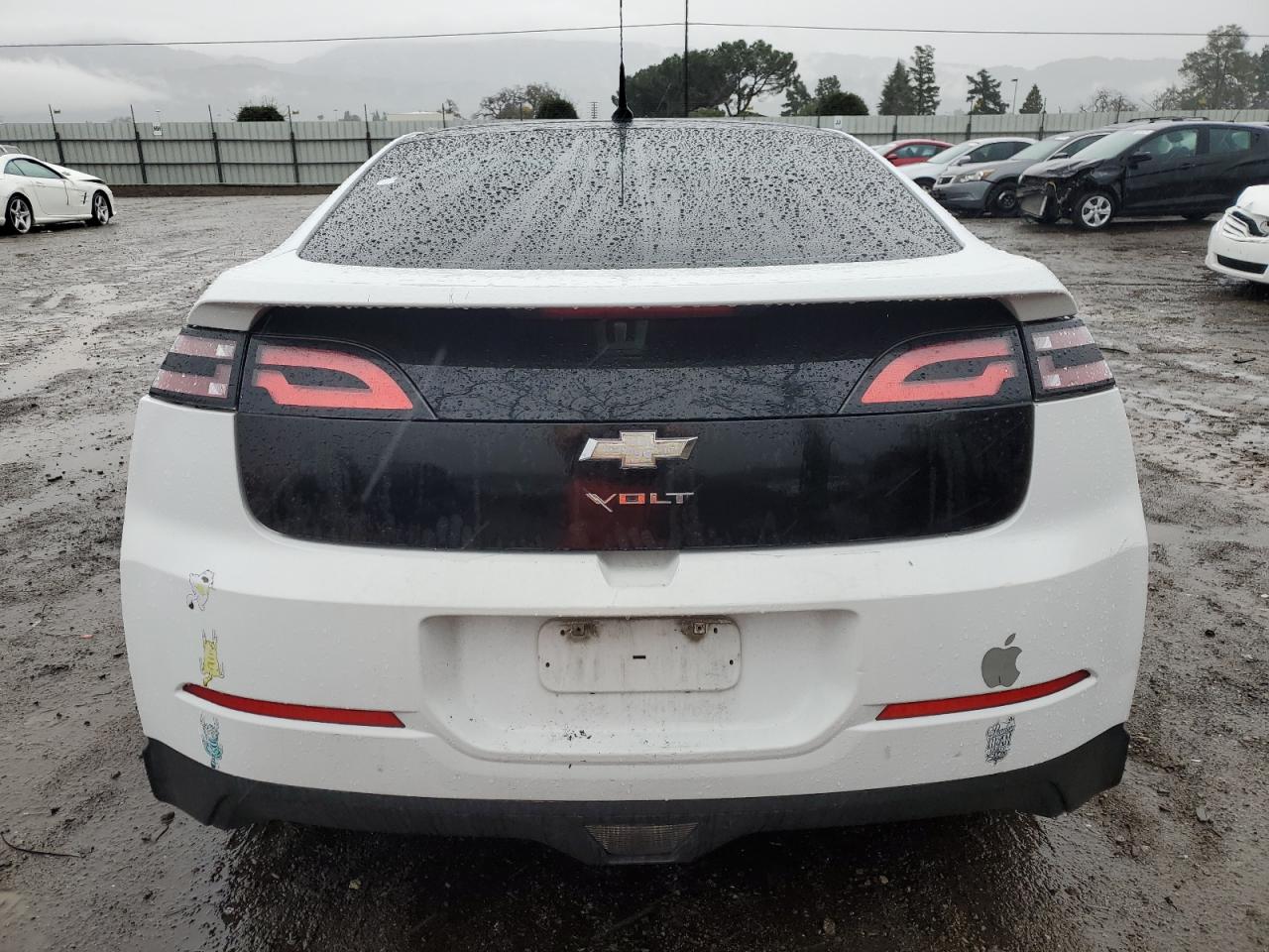 2012 Chevrolet Volt - Image 6