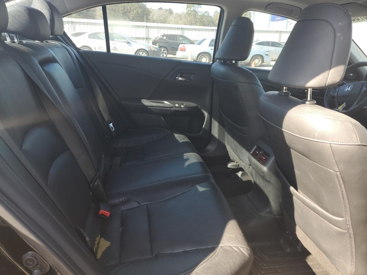 2015 Honda Accord - Image 10