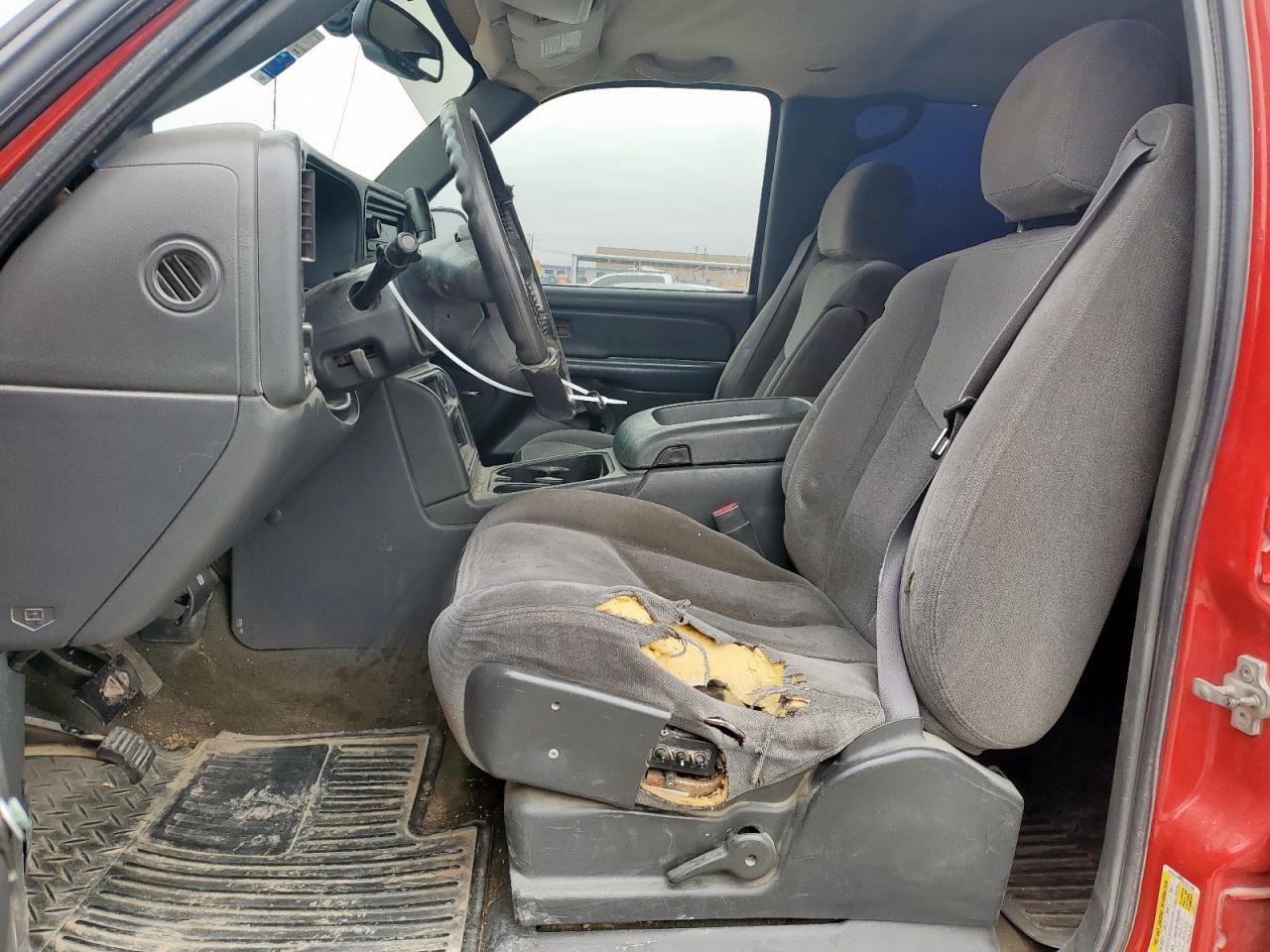 2006 GMC Sierra - Image 7