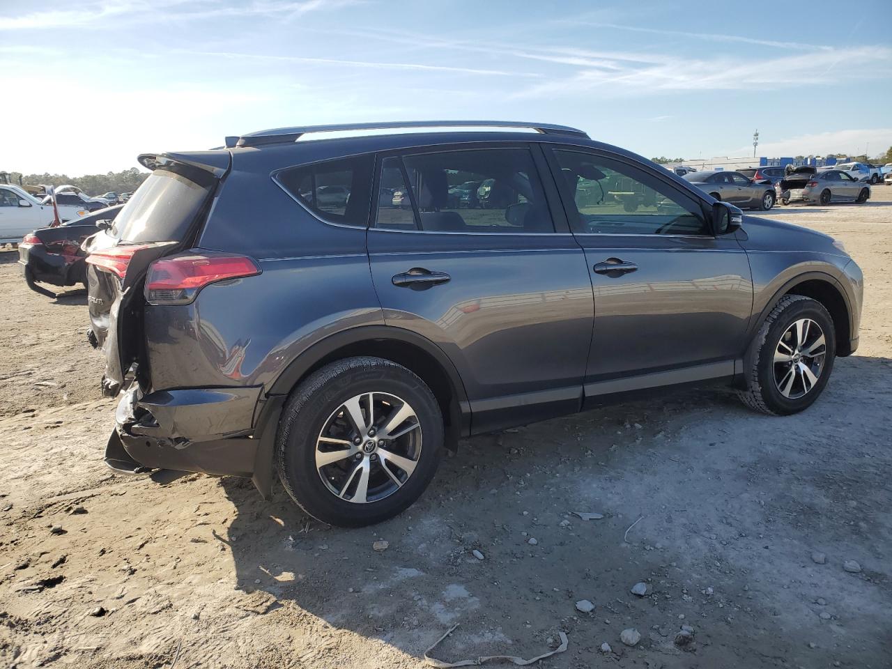 2017 Toyota RAV 4 - Image 3