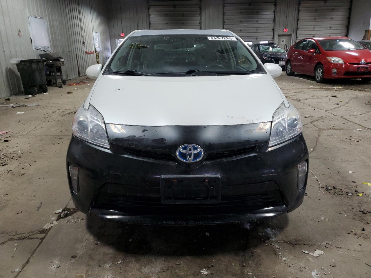 2014 Toyota Prius - Image 5