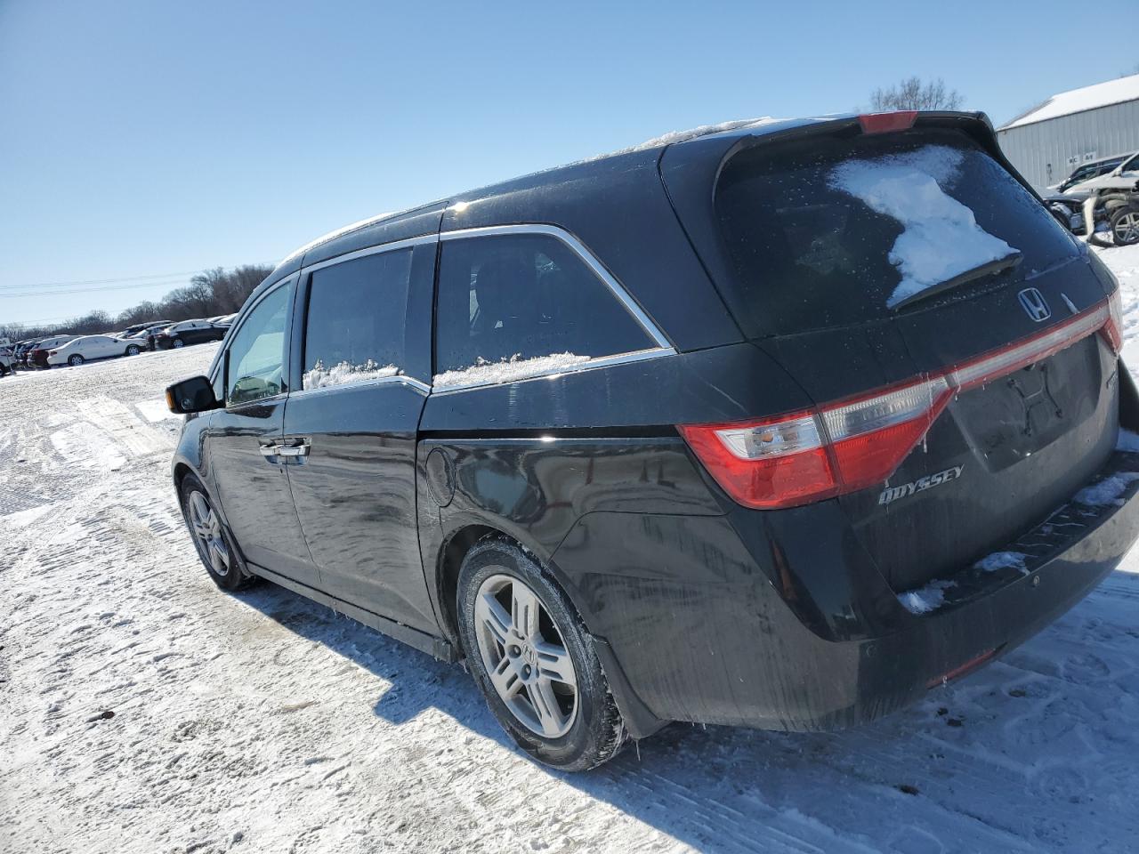 2011 Honda Odyssey - Image 2