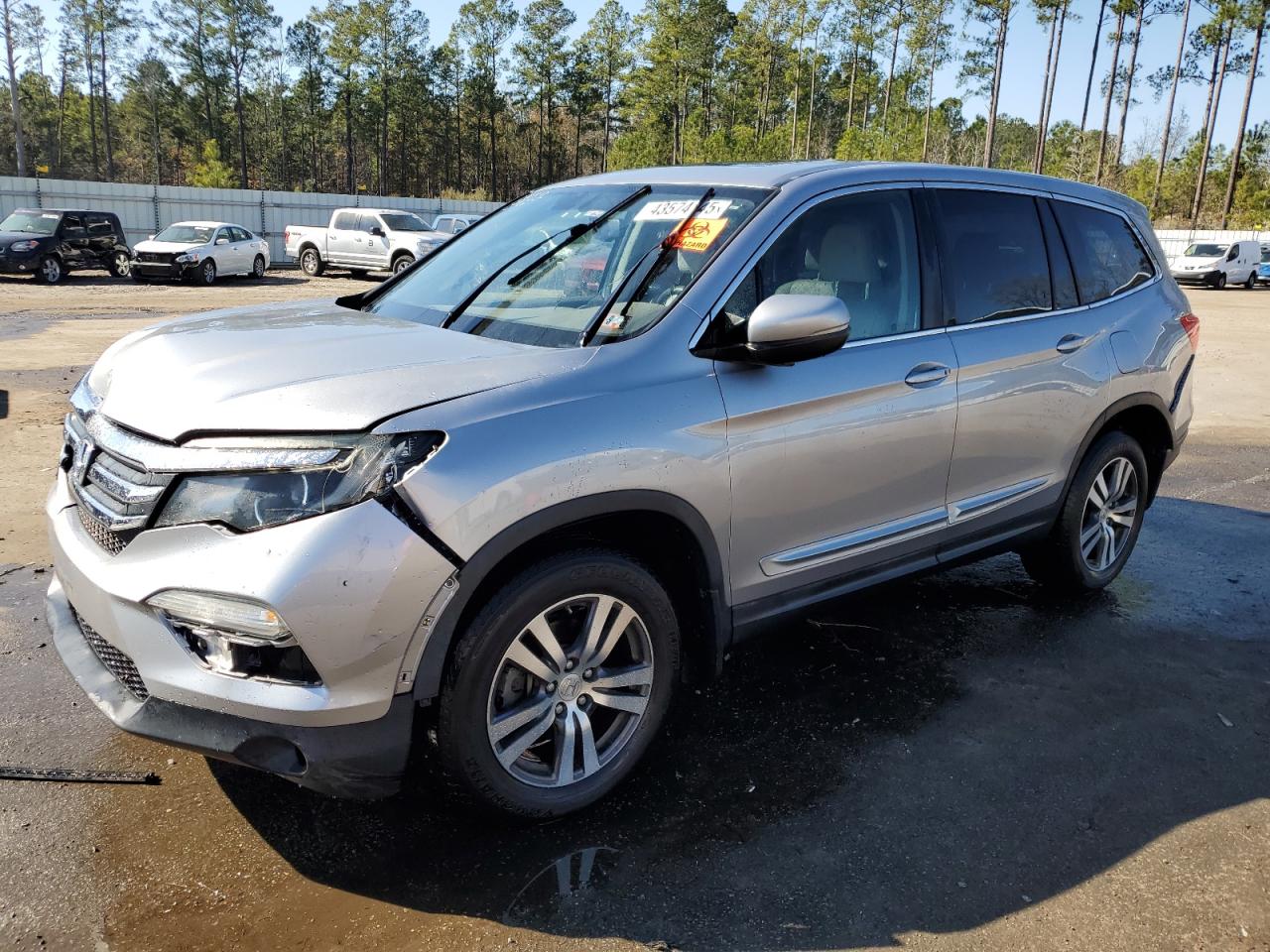 2017 Honda Pilot - Image 1