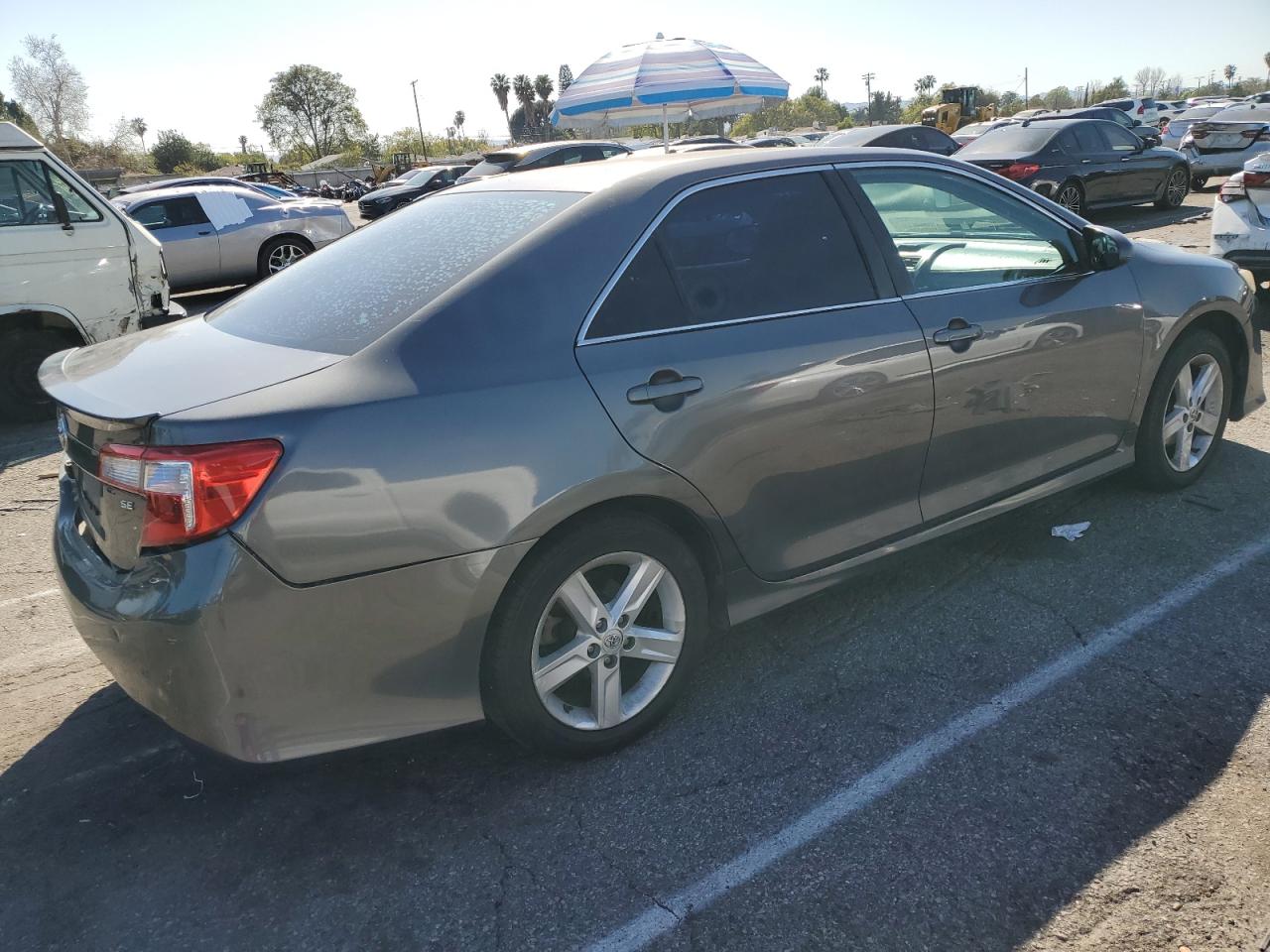 2014 Toyota Camry - Image 3
