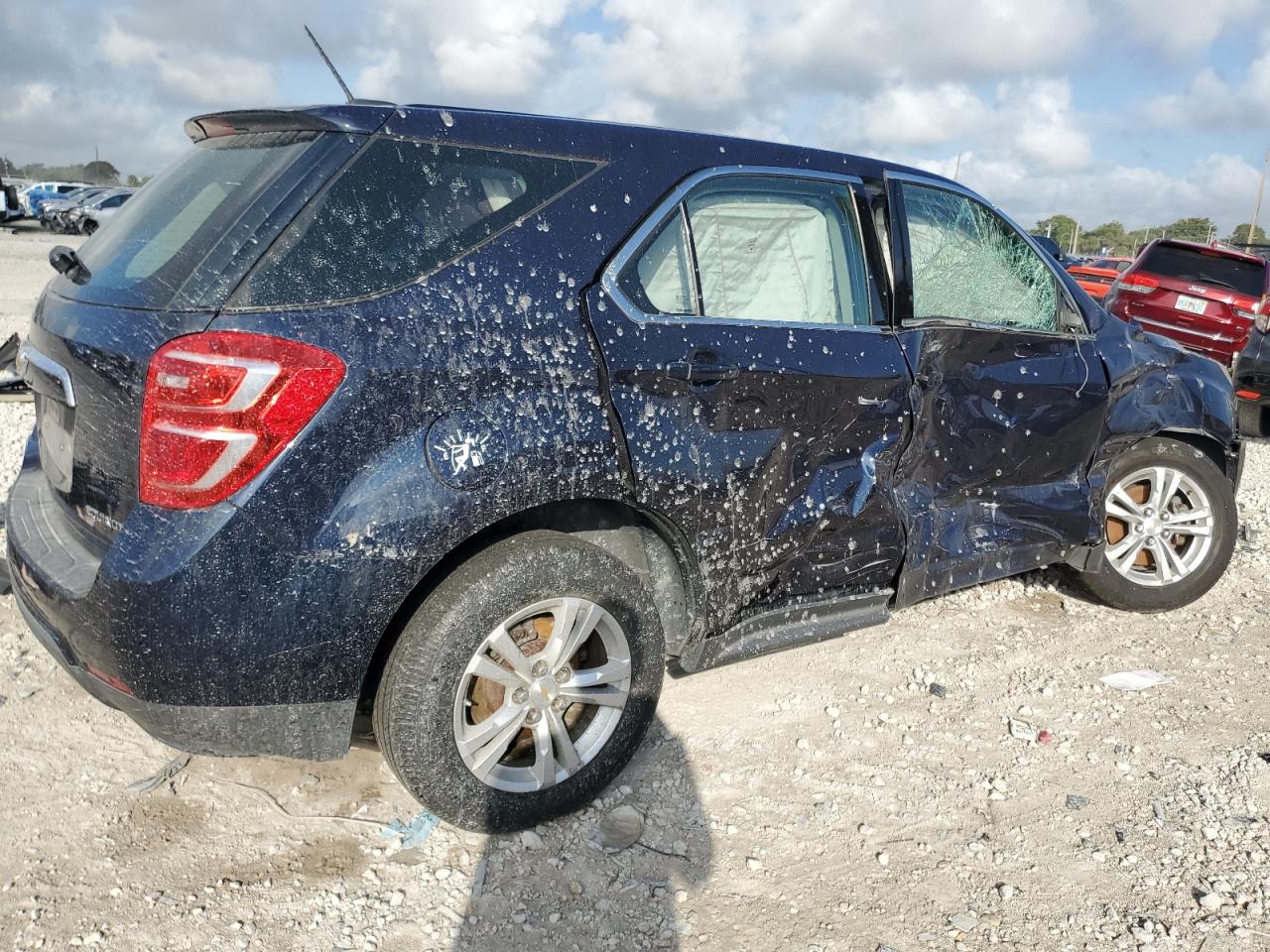 2016 Chevrolet Equinox - Image 3