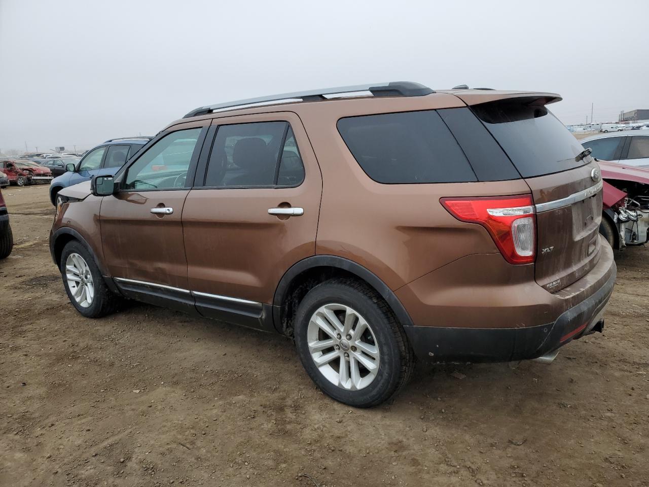 2011 Ford Explorer - Image 2