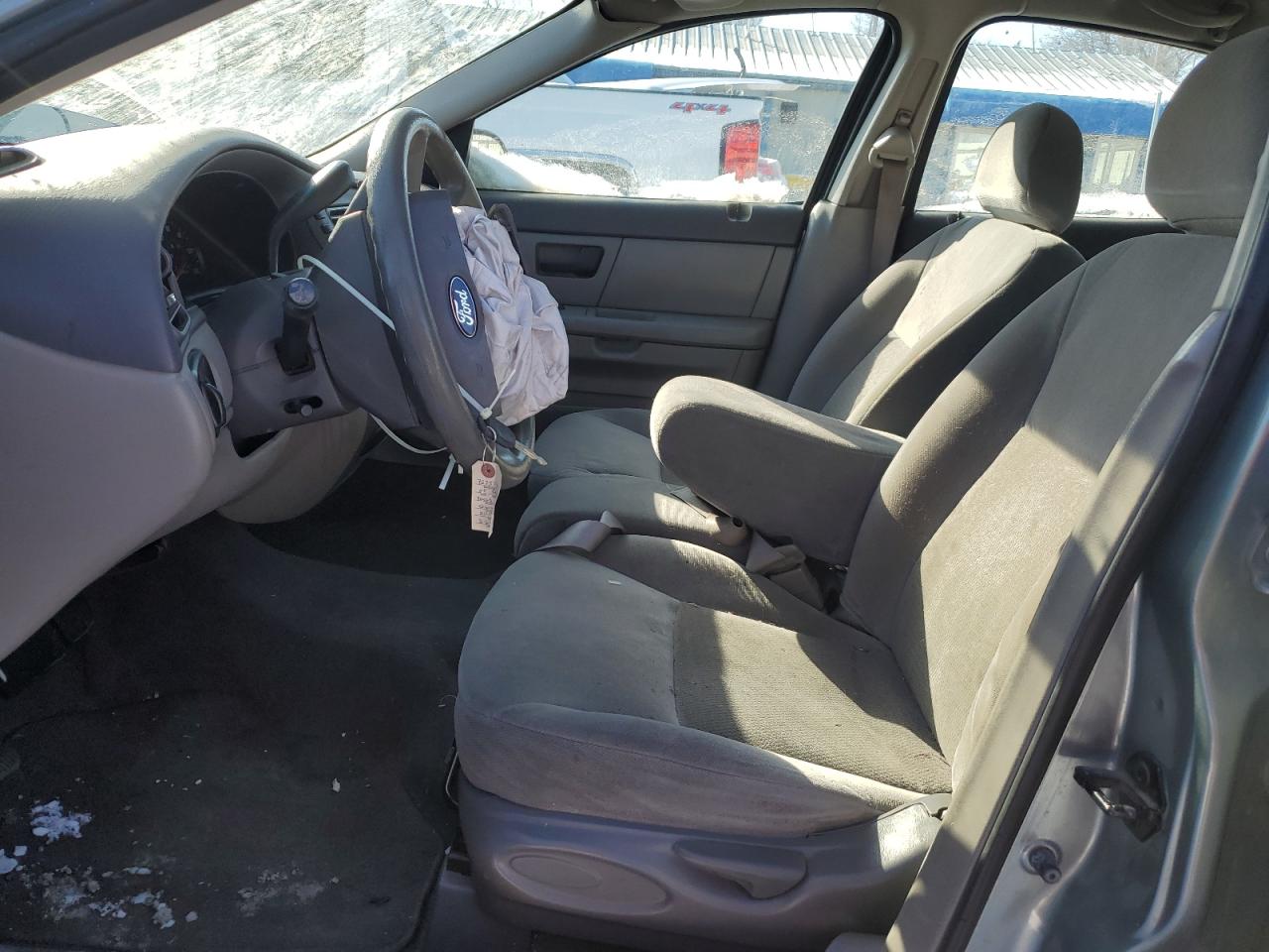 2005 Ford Taurus - Image 7