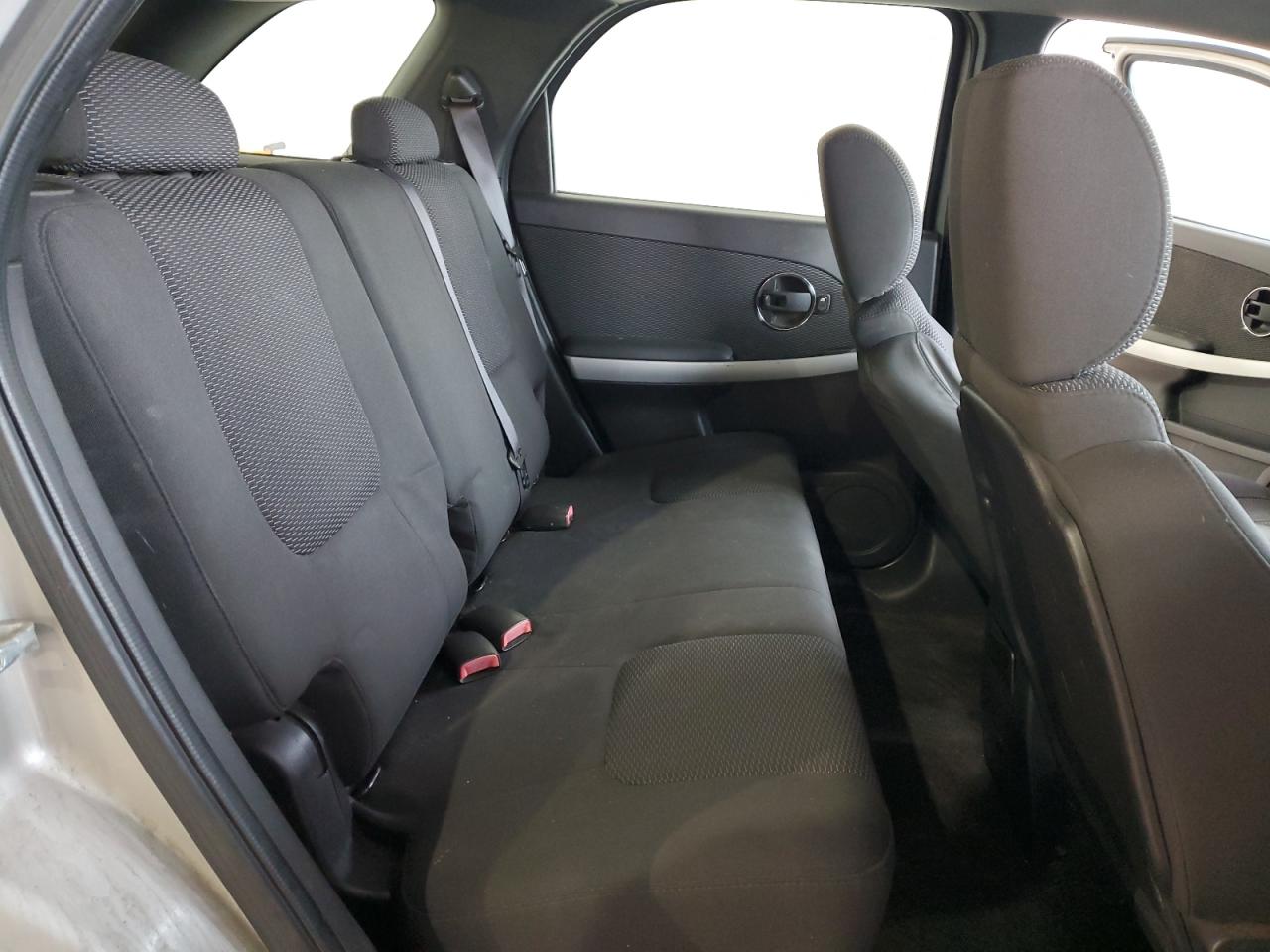 2008 Pontiac Torrent - Image 11