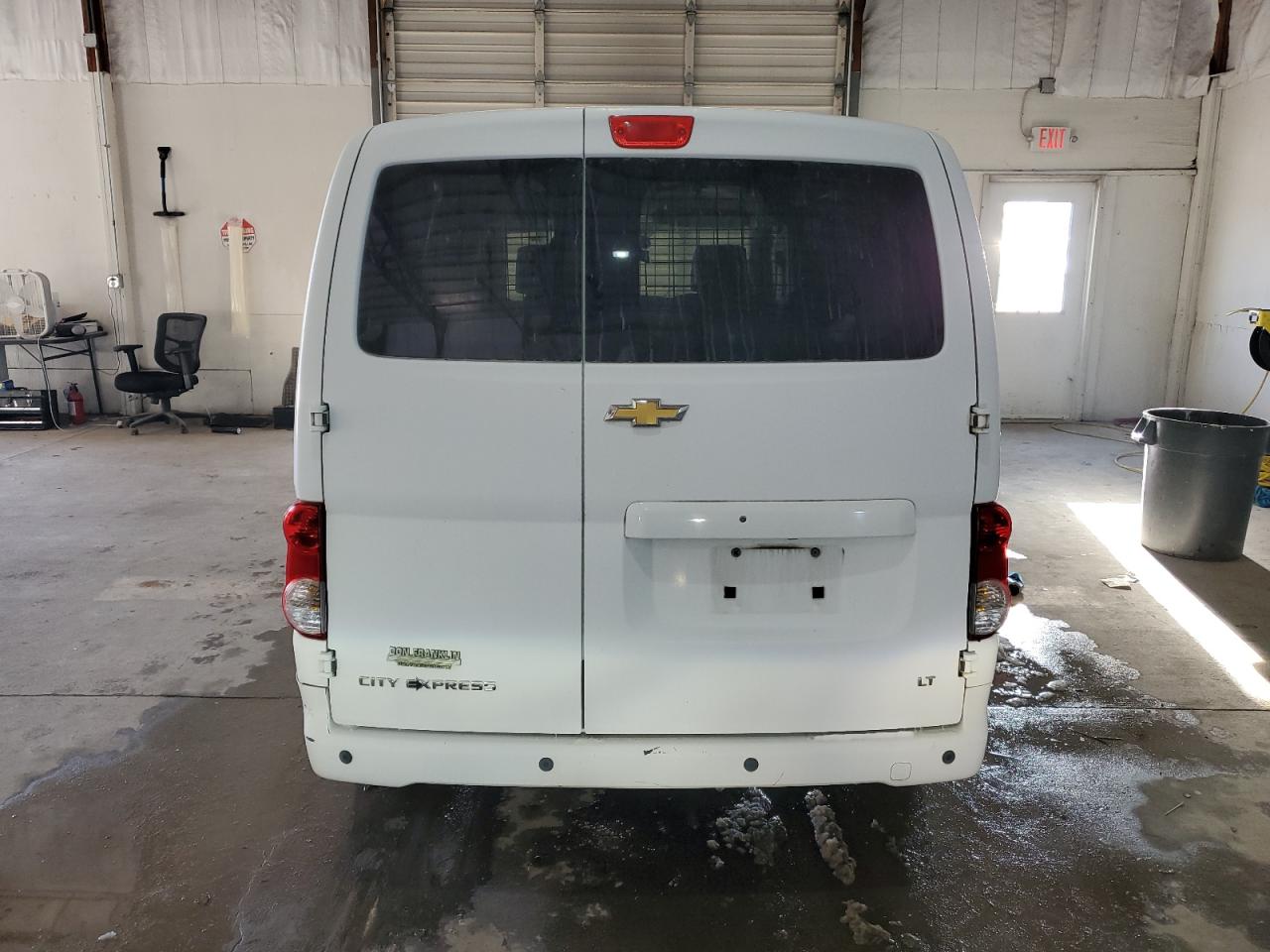 2017 Chevrolet Express - Image 6