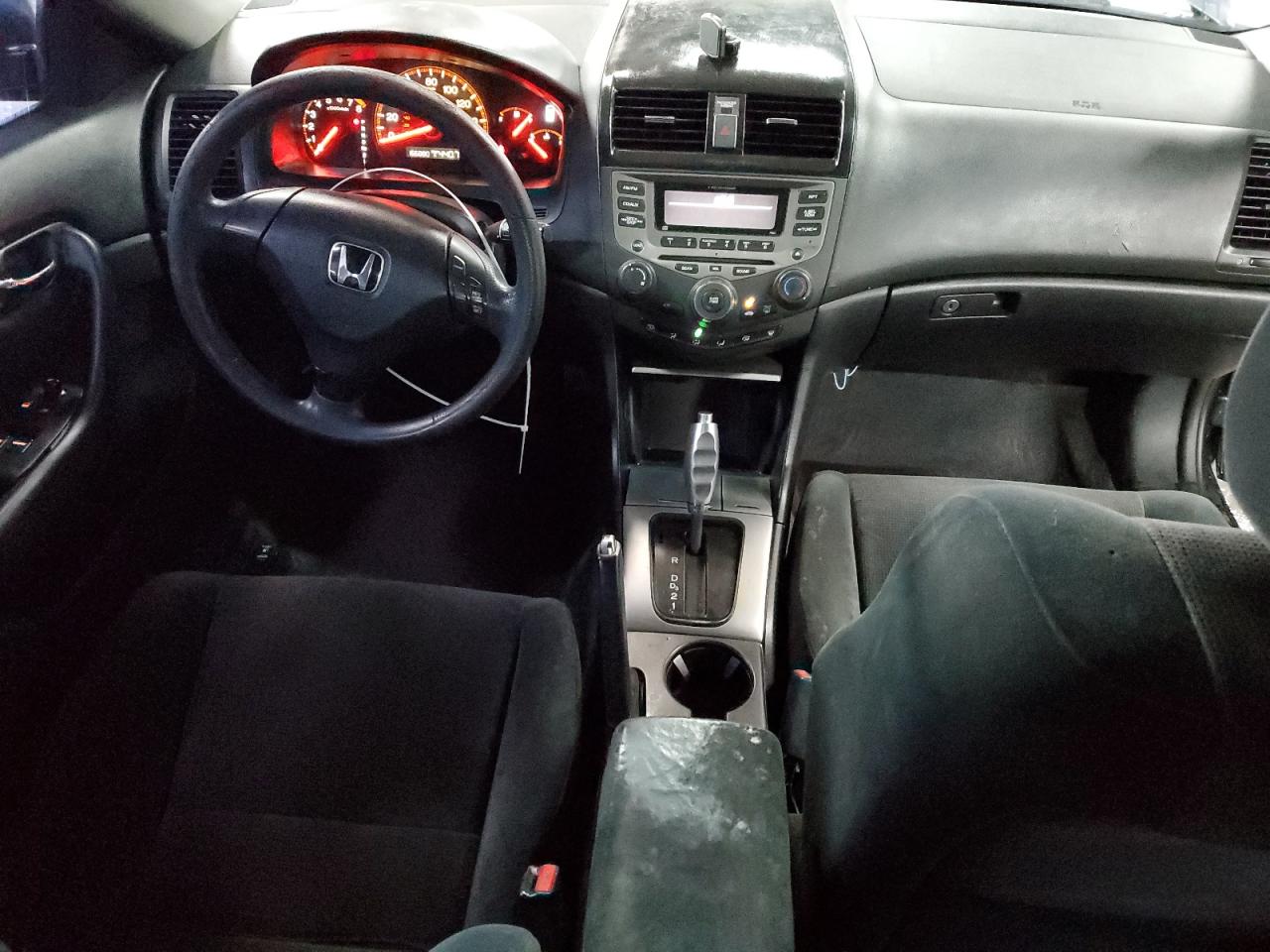 2005 Honda Accord - Image 8