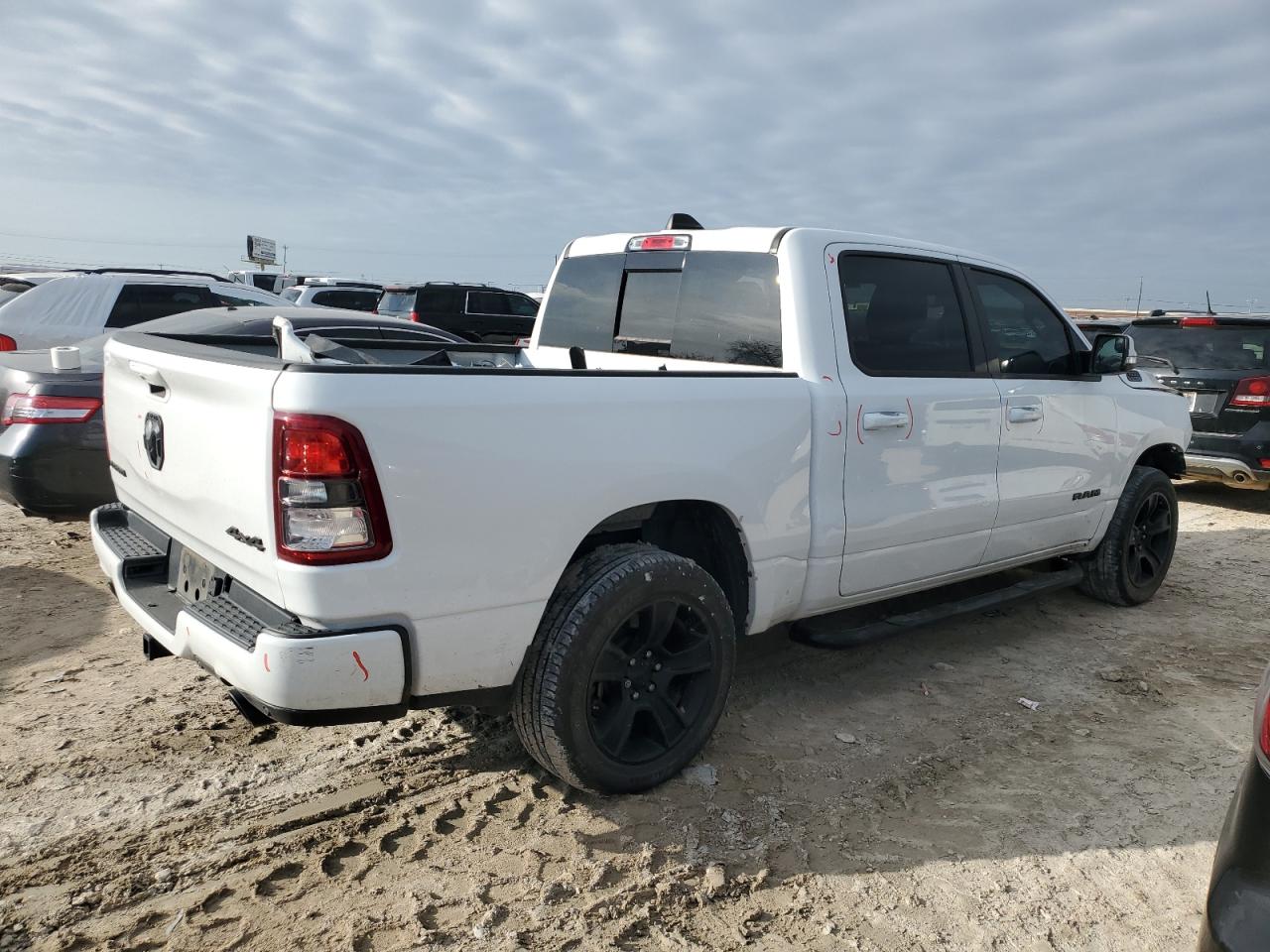 2020 RAM 1500 - Image 3