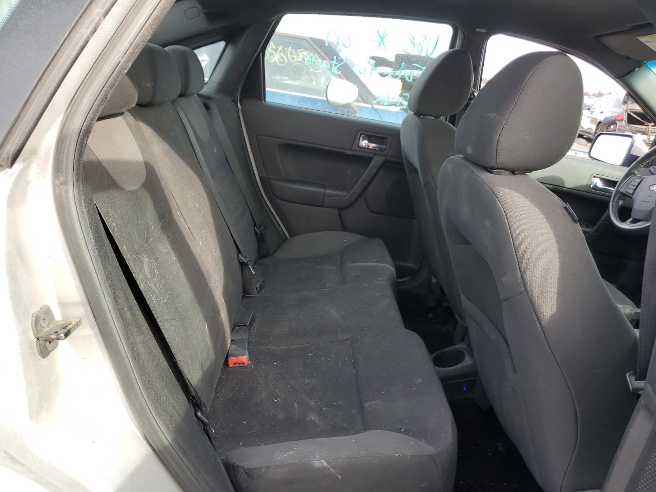 2009 Ford Focus - Image 10