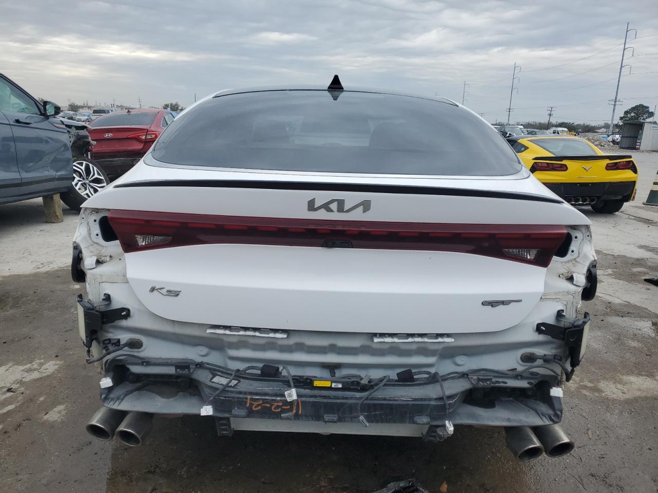 2022 Kia K5 - Image 6