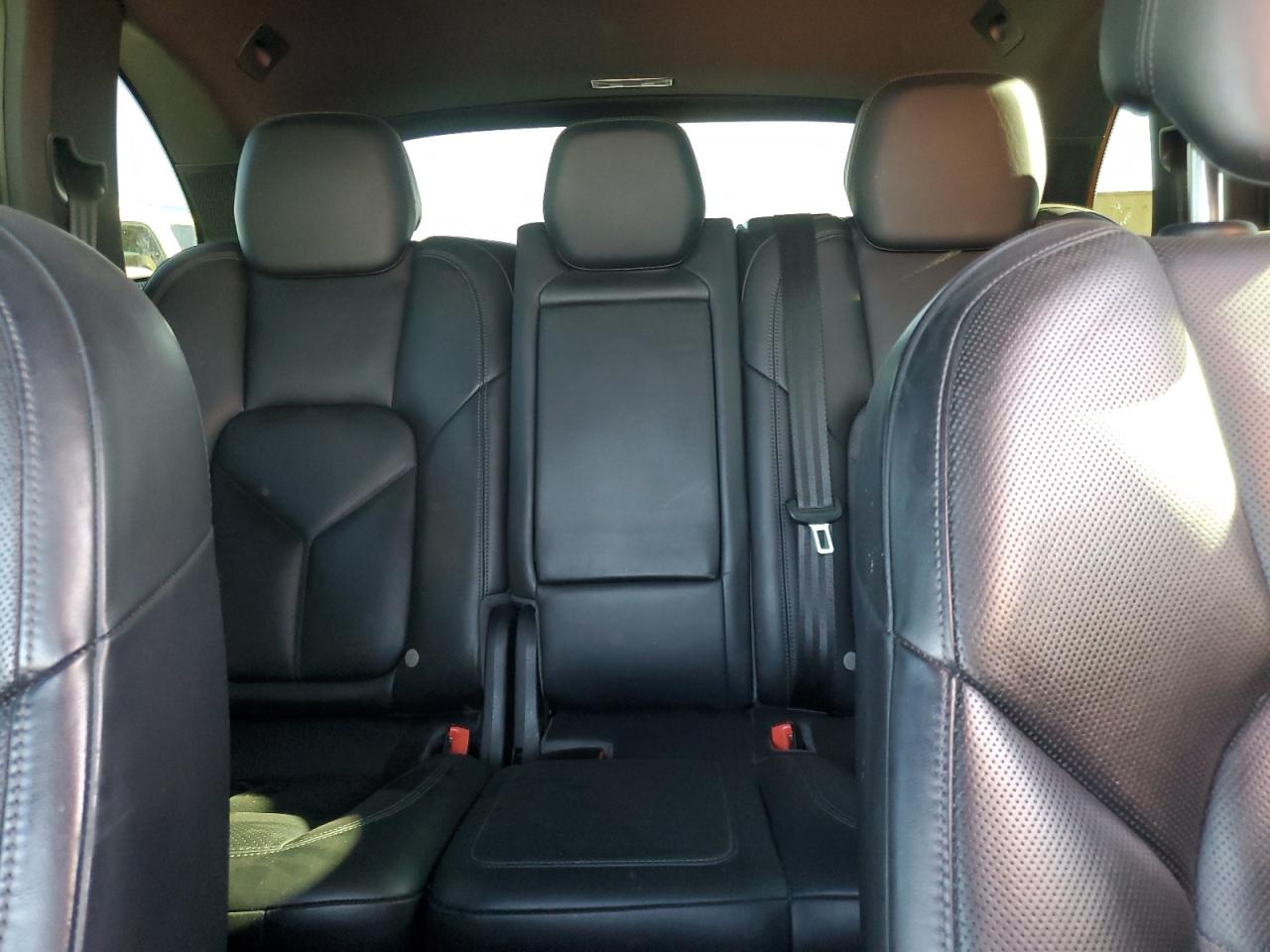 2016 Porsche Cayenne - Image 10
