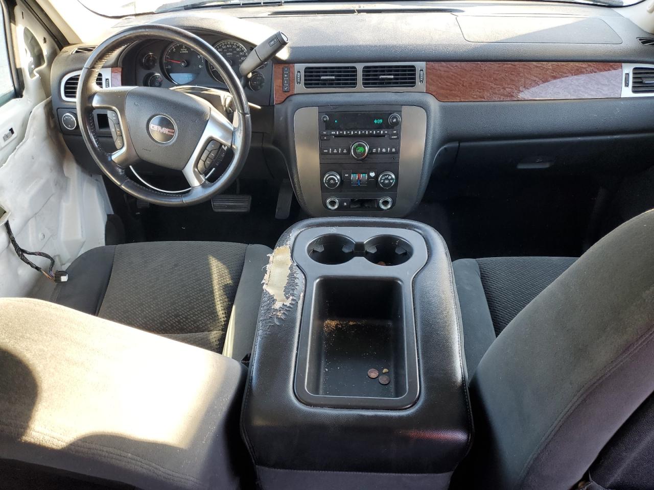 2007 GMC Yukon - Image 8