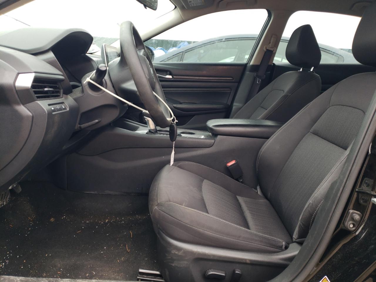 2020 Nissan Altima - Image 7