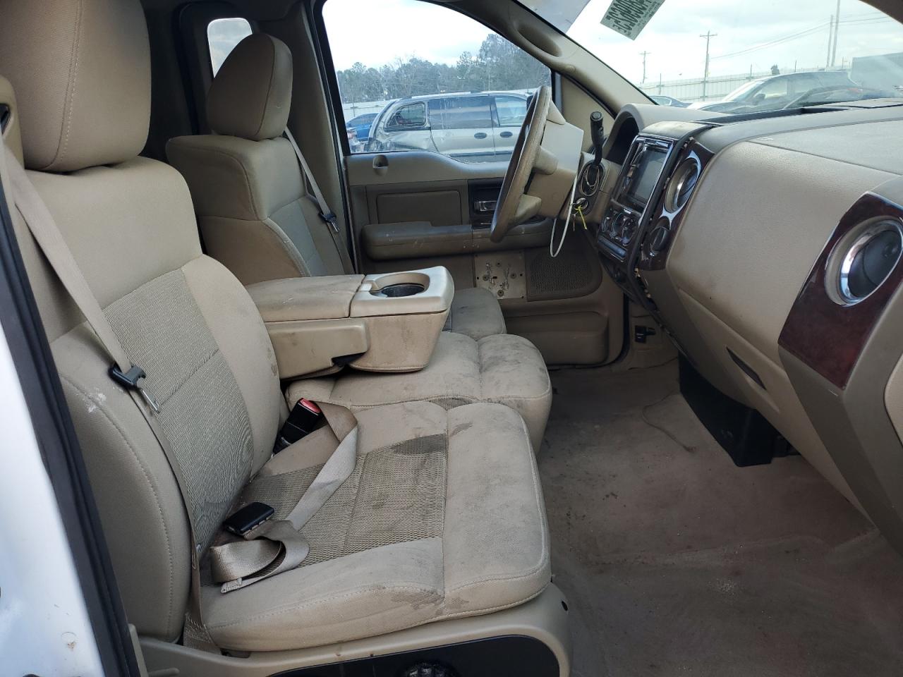 2004 Ford F-150 - Image 10