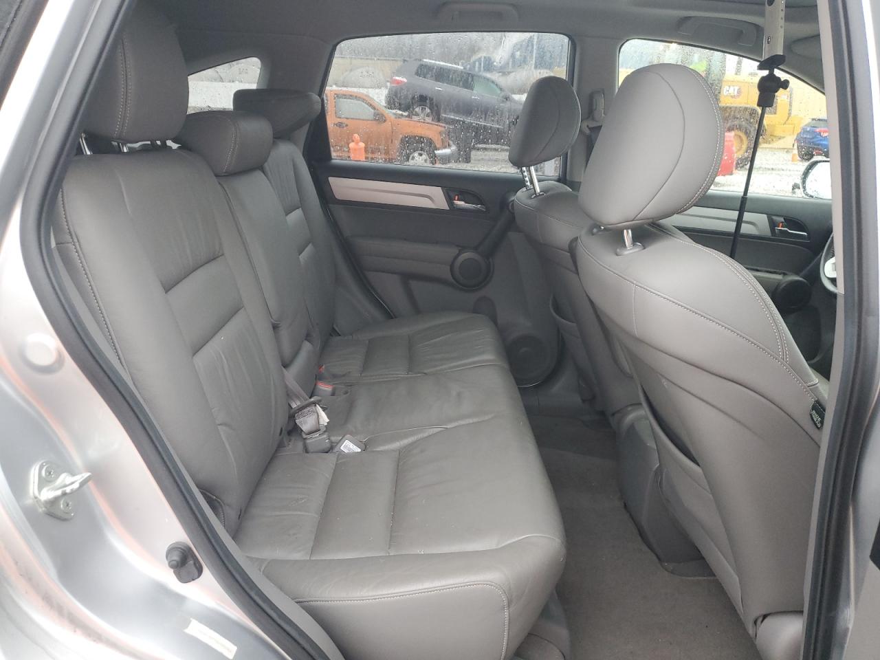 2011 Honda CR-V - Image 11