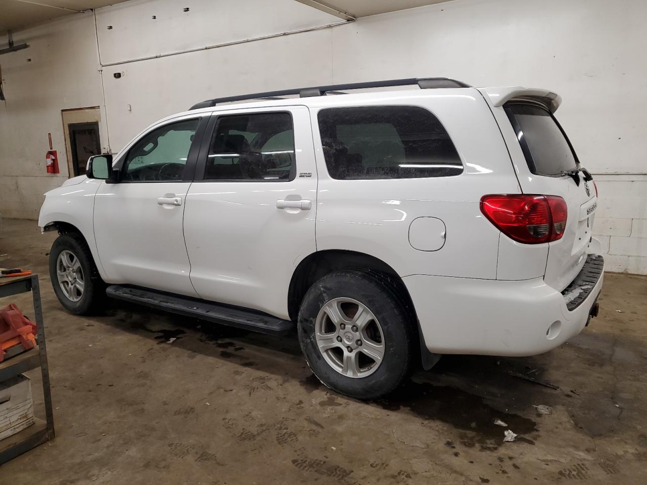 2013 Toyota Sequoia - Image 2