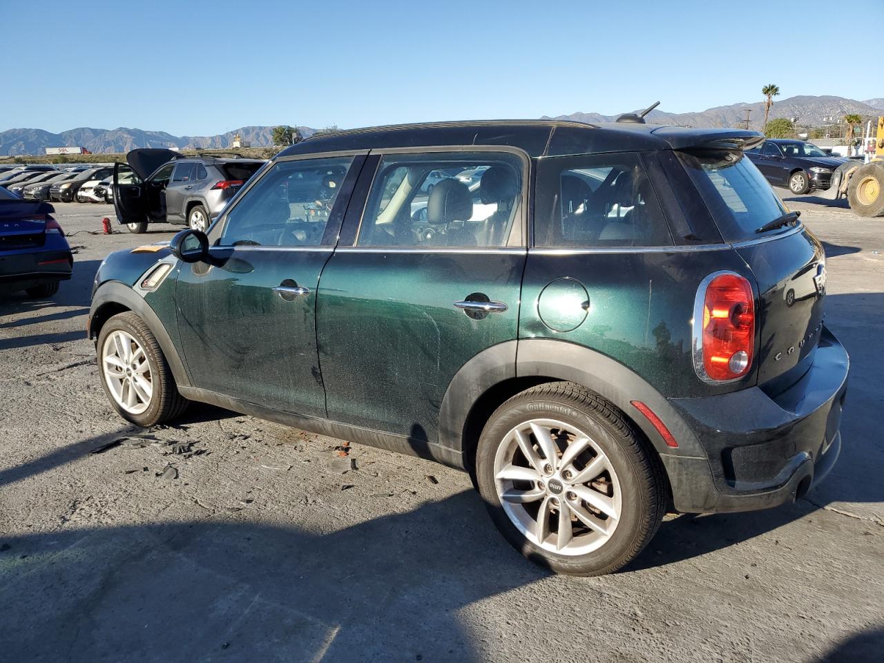 2014 MINI Cooper - Image 2