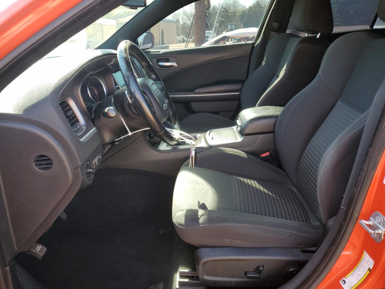 2019 Dodge Charger - Image 7