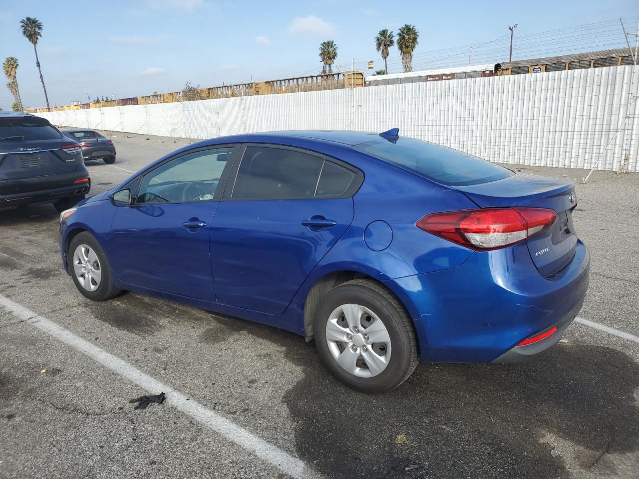 2017 Kia Forte - Image 2