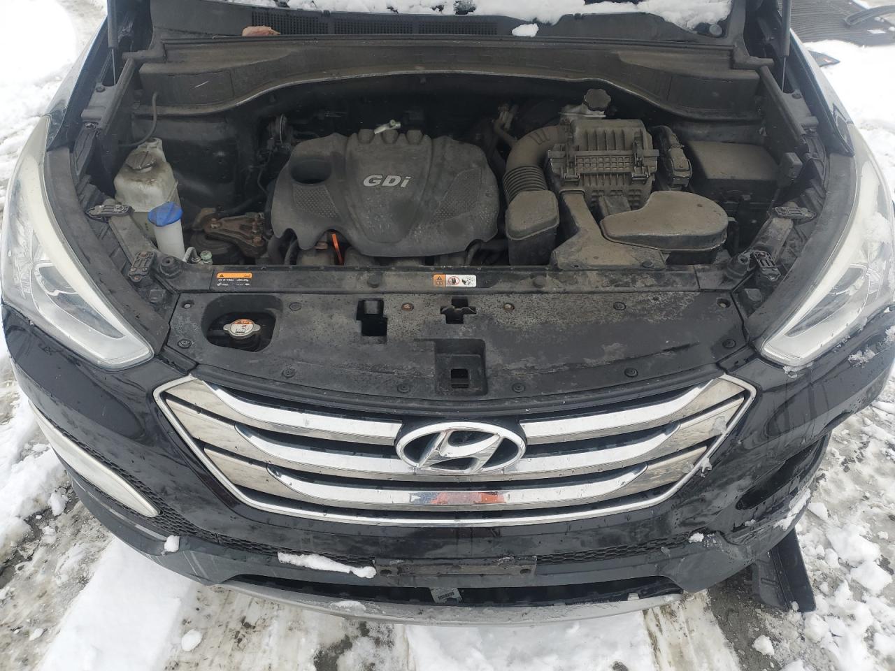 2013 Hyundai Santa Fe - Image 12