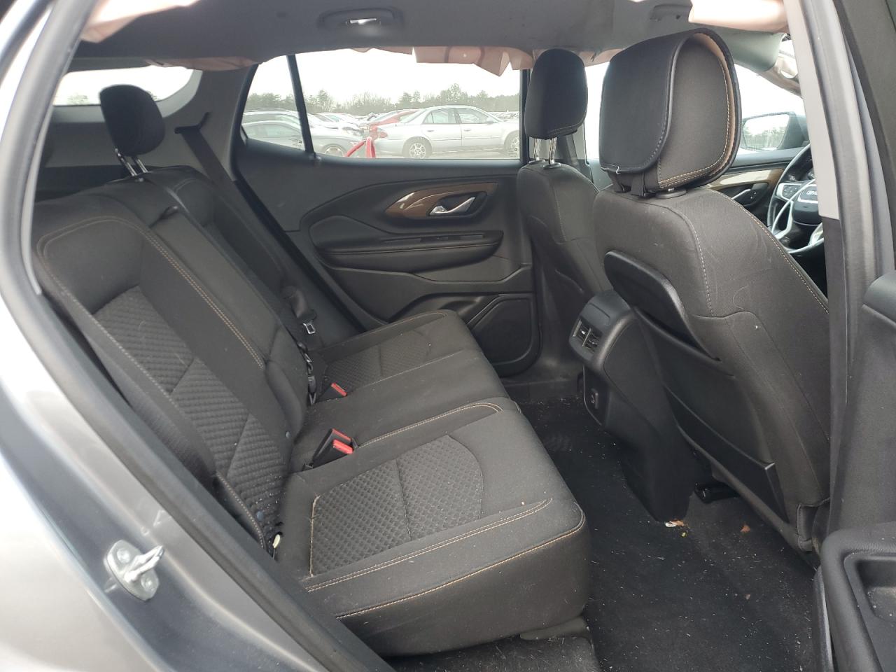 2020 GMC Terrain - Image 11