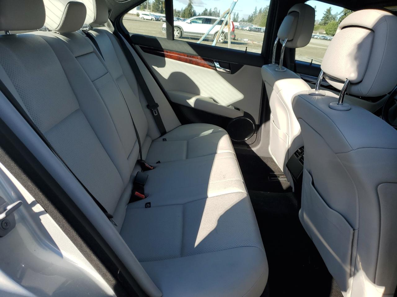 2010 Mercedes-Benz C-klasse - Image 10