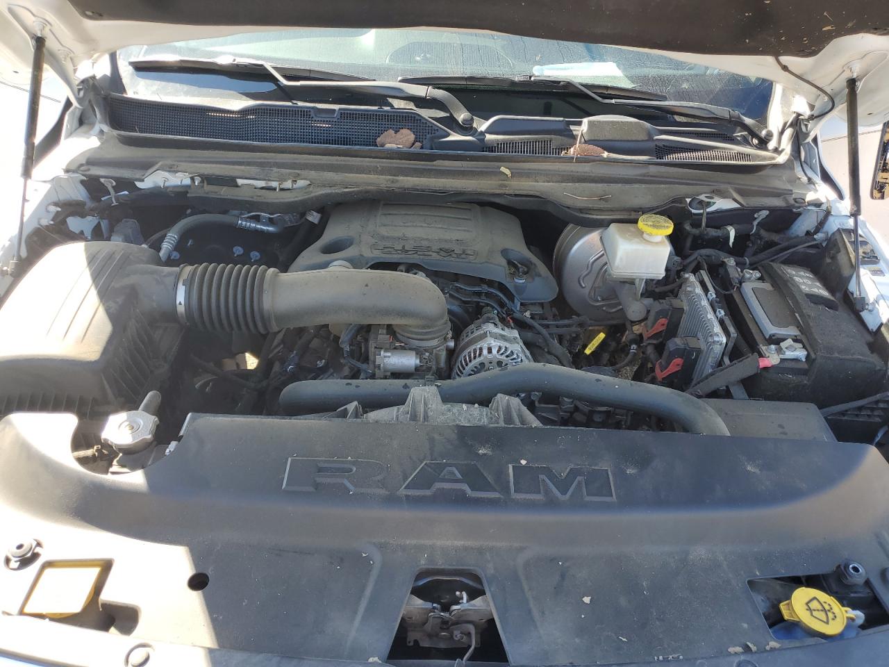 2022 RAM 1500 - Image 11