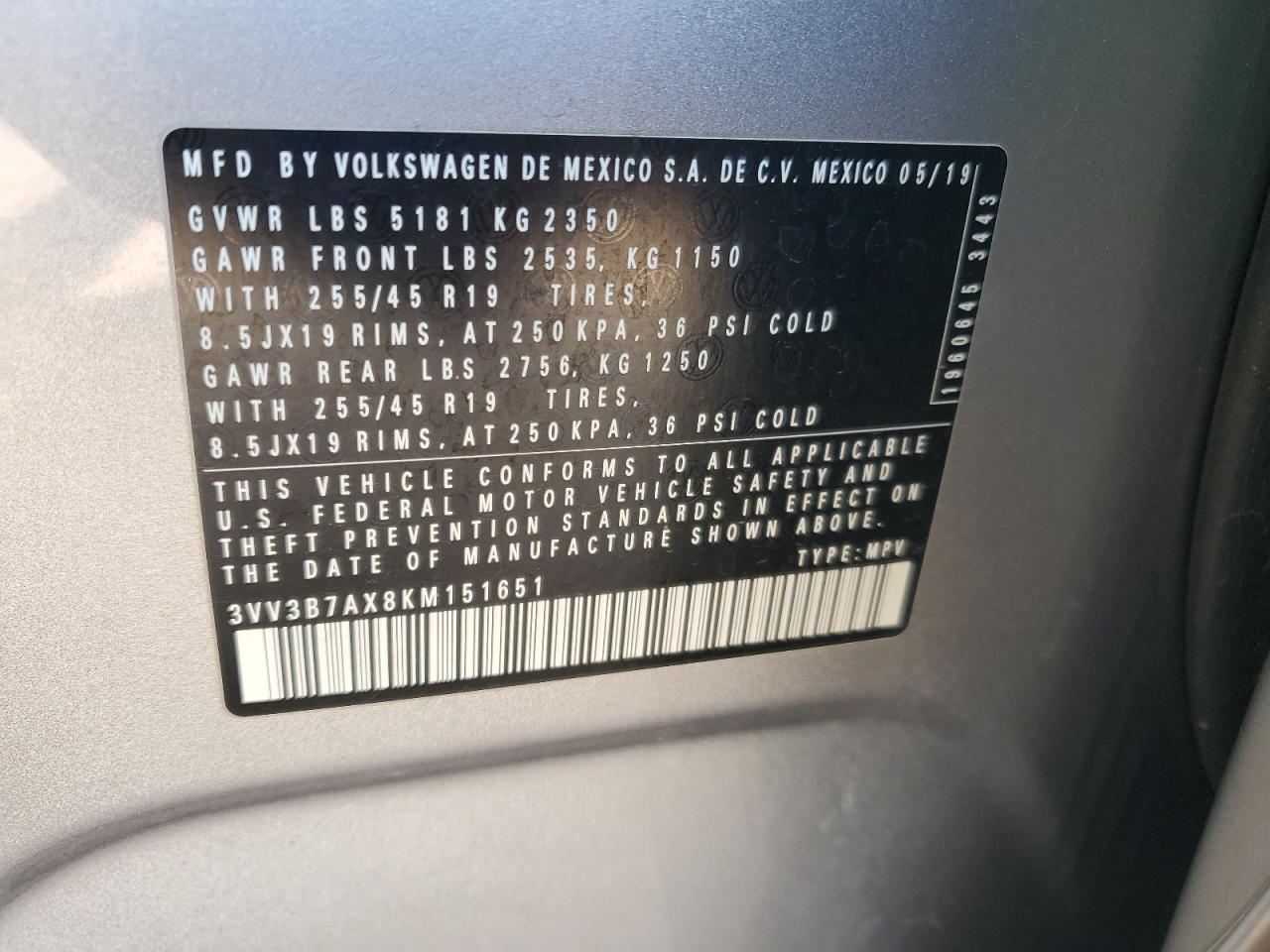 2019 Volkswagen Tiguan - Image 13