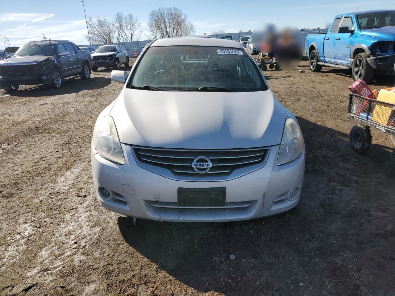 2011 Nissan Altima - Image 5